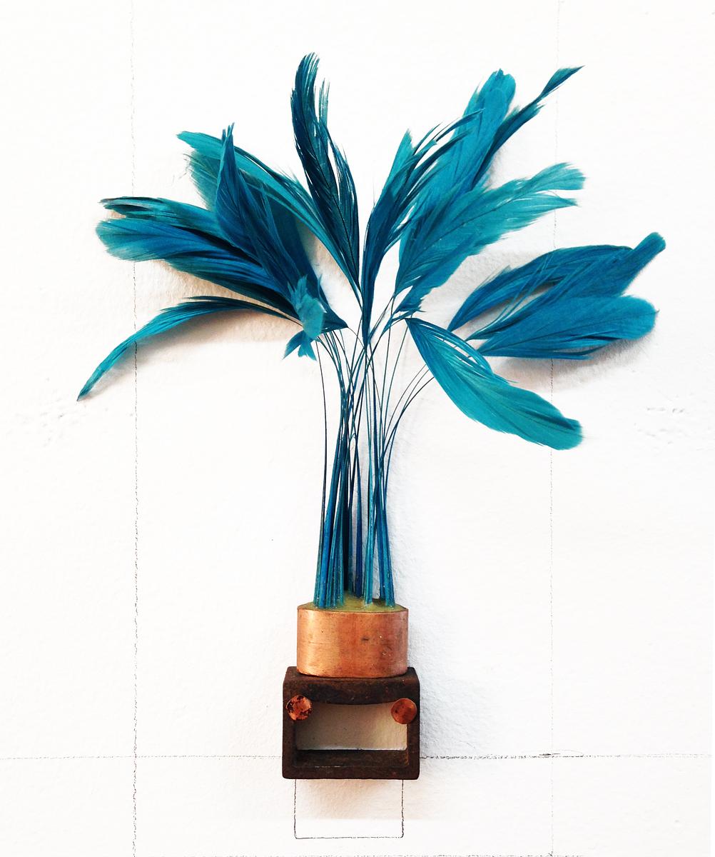 Coque Headdress